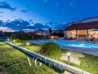 Villa Olive-Privlaka Garden and property exterior