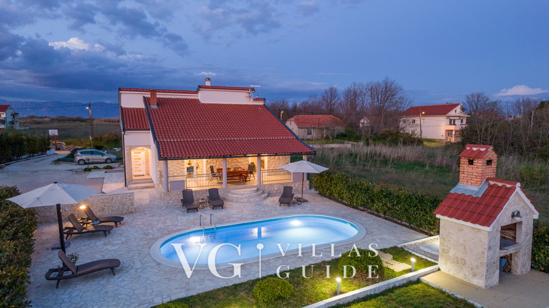 Villa Olive-Privlaka Dvorište i vanjski dio objekta