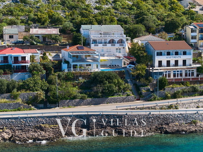 Villa Arnia apartman pool&beachfront