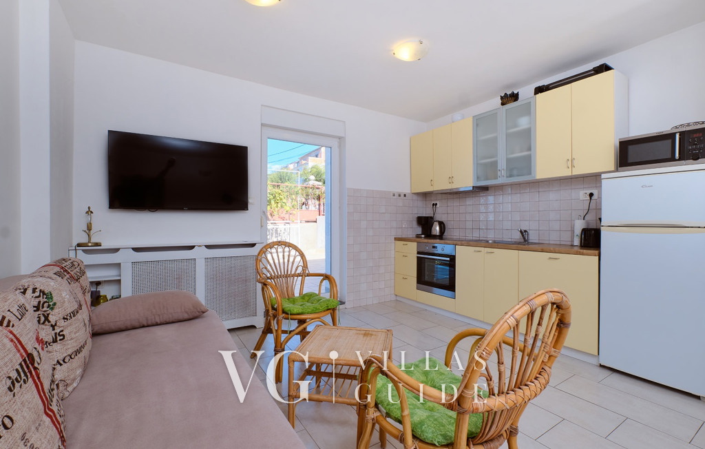 Villa Arnia apartman pool&beachfront Cucina