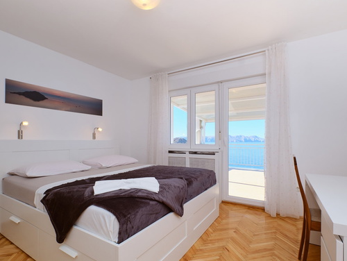 Villa Arnia apartman pool&beachfront