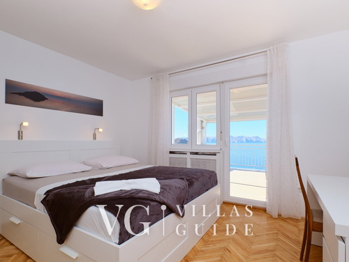 Villa Arnia apartman pool&beachfront