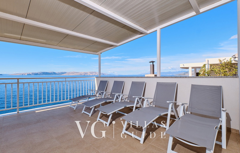 Villa Arnia apartman pool&beachfront