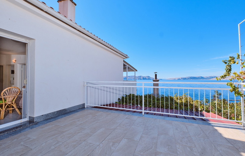 Villa Arnia apartman pool&beachfront