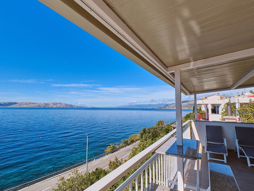 Villa Arnia apartman pool&beachfront