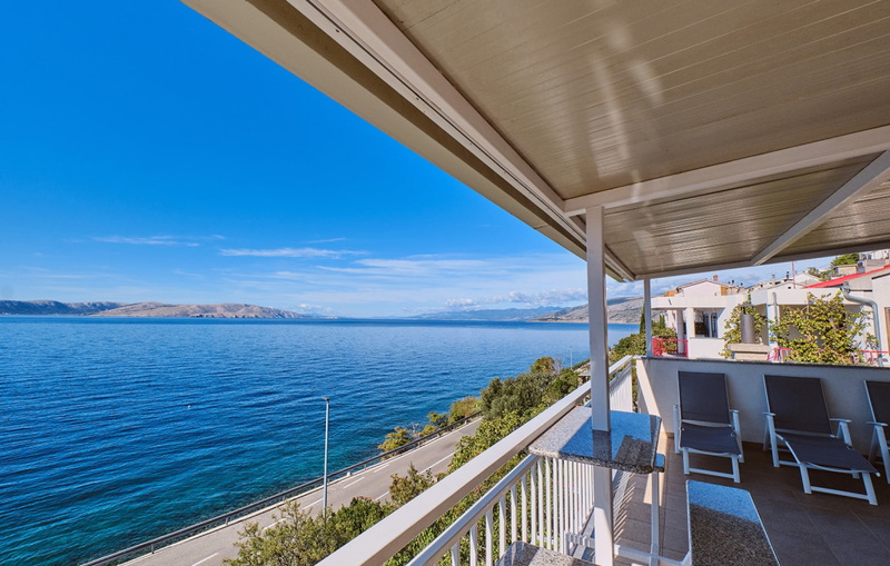 Villa Arnia apartman pool&beachfront