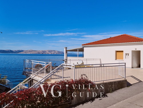 Villa Arnia apartman pool&beachfront