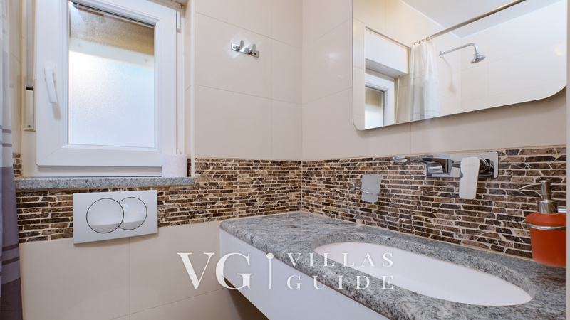 Villa Arnia apartman pool&beachfront Bagno