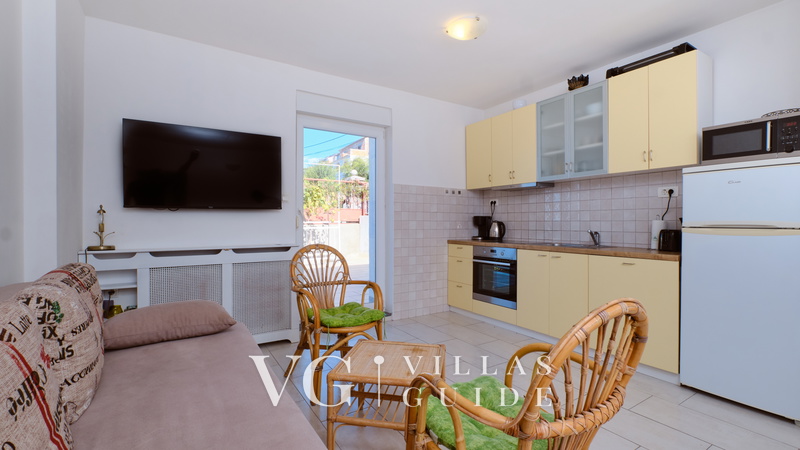 Villa Arnia apartman pool&beachfront