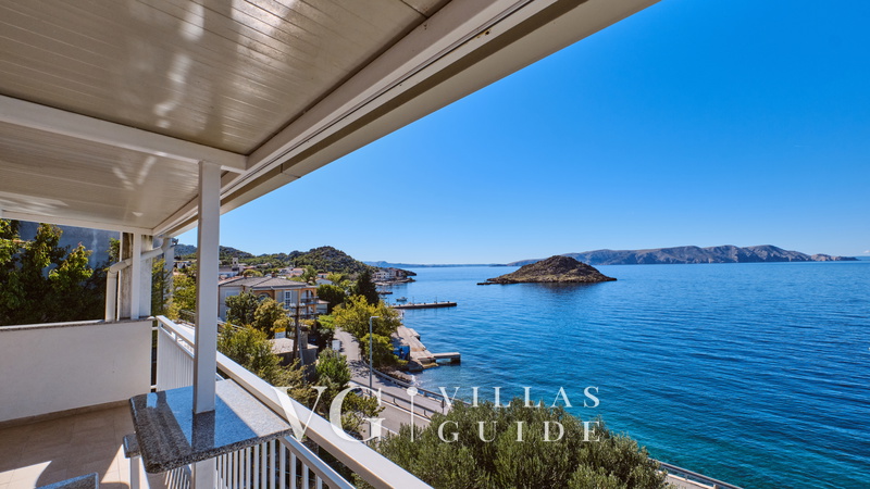 Villa Arnia apartman pool&beachfront