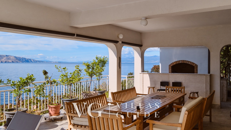 Villa Arnia apartman pool&beachfront