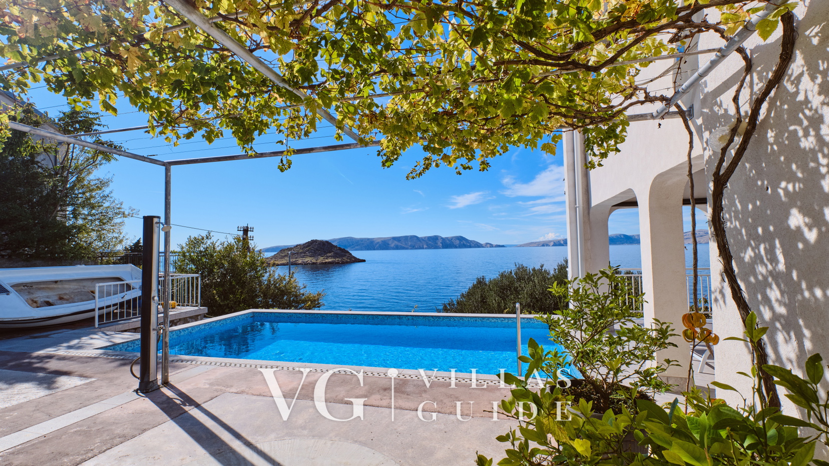 Villa Arnia apartman pool&beachfront