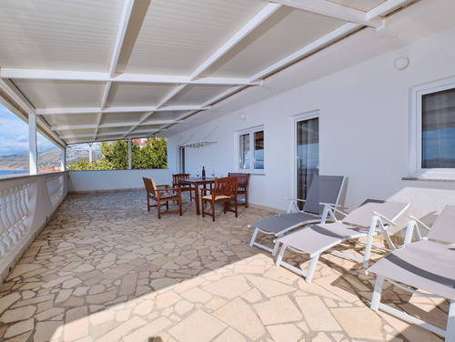 Villa Mediera terrace&sea view apartment 1