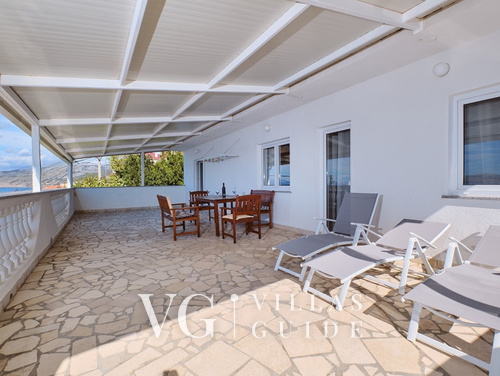 Villa Mediera terrace&sea view apartment 1