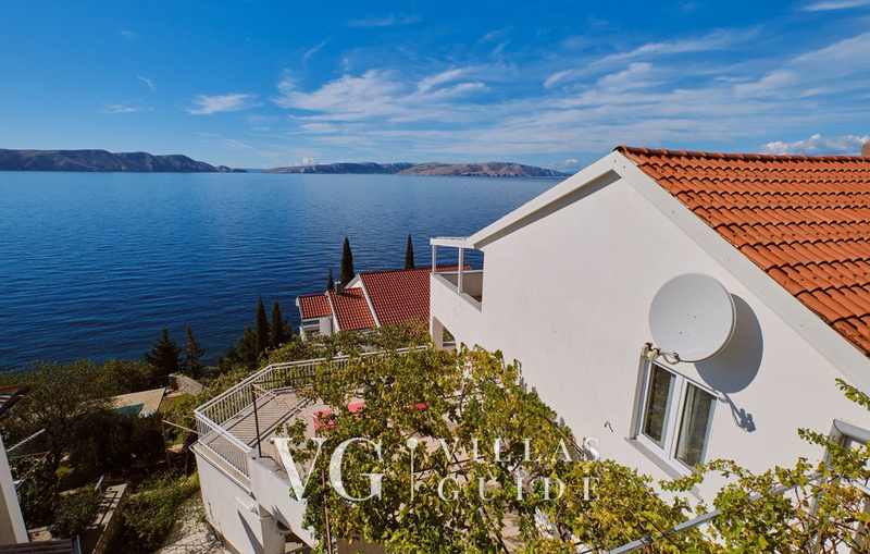 Villa Mediera terrace&sea view apartment 1 Garden and property exterior