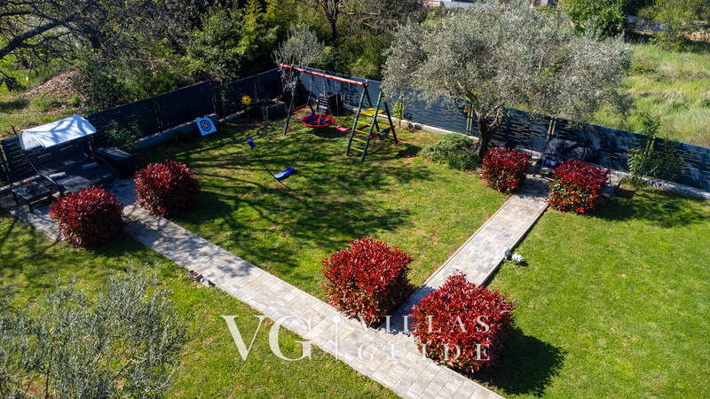 Holiday home Nina Additional content