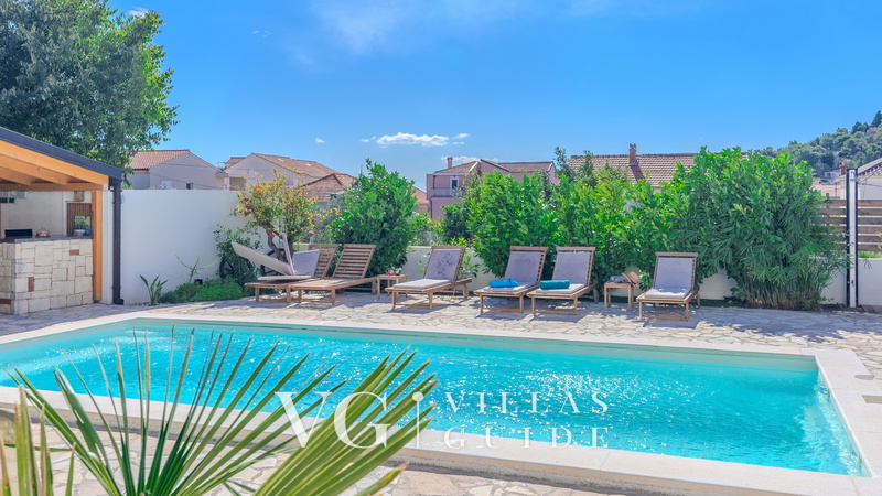 Apartman Barbara 4 Pool