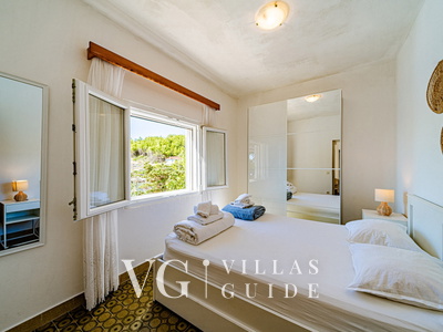 Waterfront House Arnet Bedroom