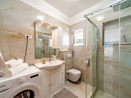 Waterfront House Arnet