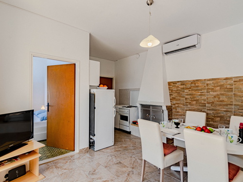 Waterfront House Arnet