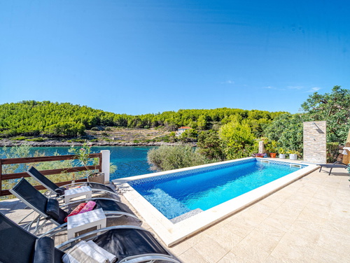 Waterfront House Arnet