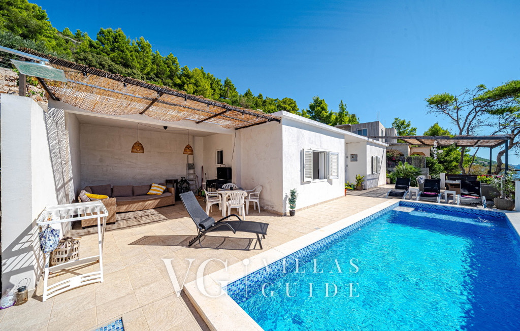 Waterfront House Arnet Pool