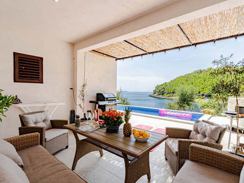 Waterfront House Arnet