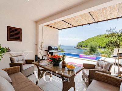 Waterfront House Arnet