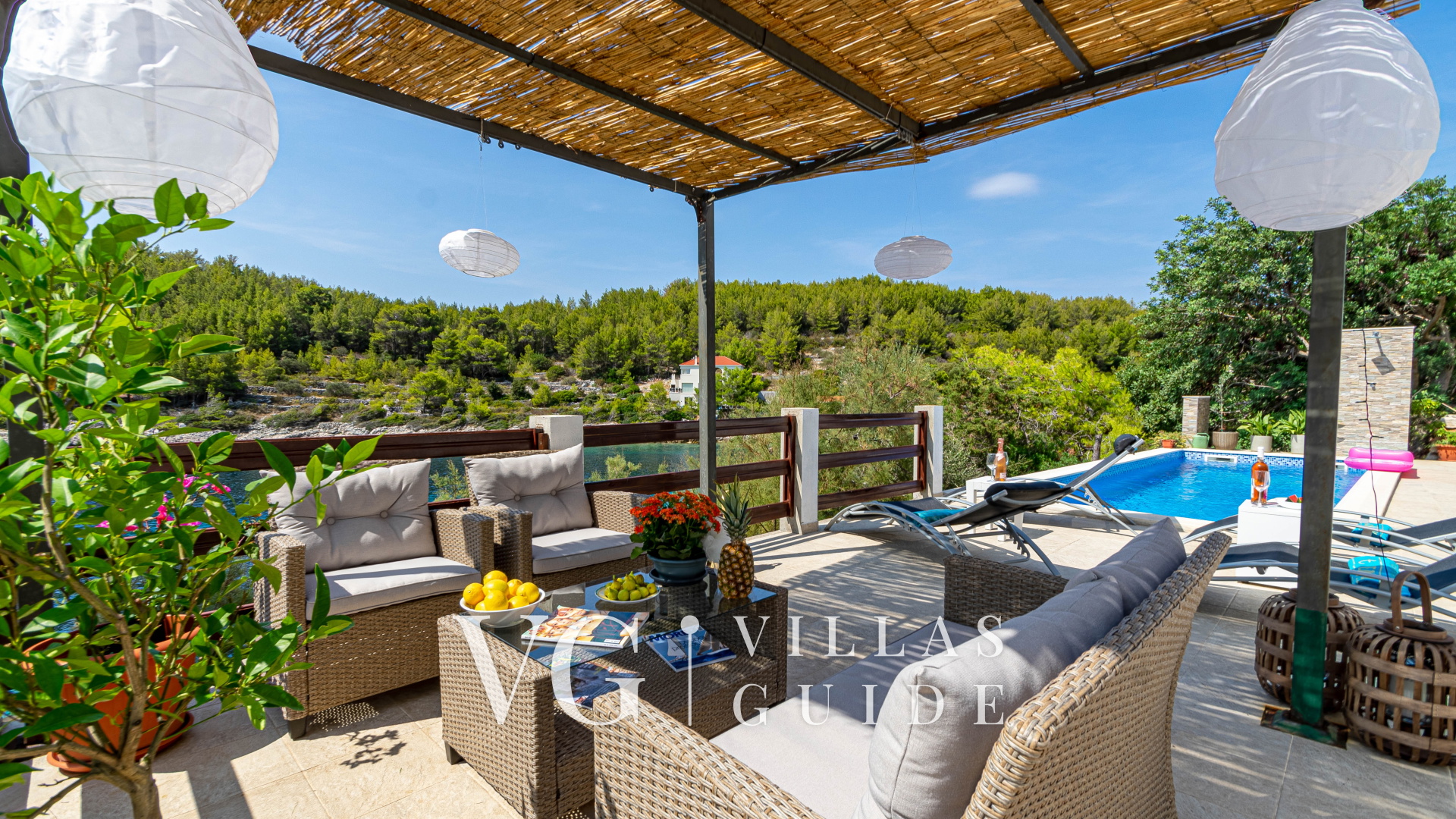 Waterfront House Arnet Pool