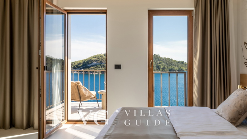 Villa Cristal Blue Bedroom