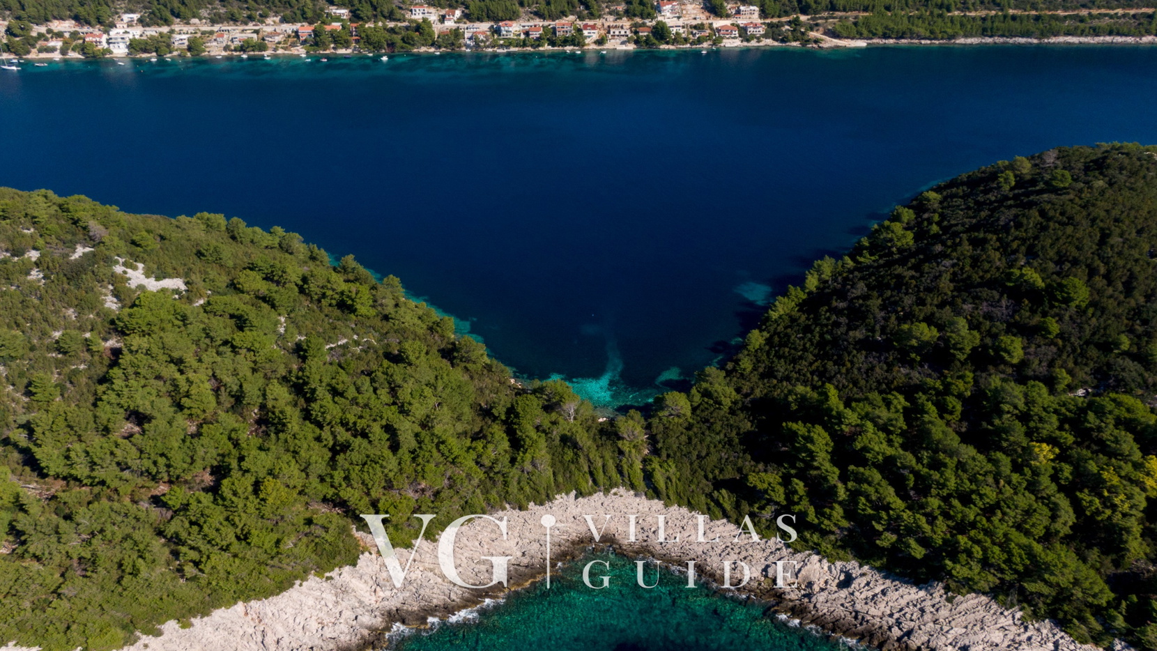 Villa Cristal Blue Microlocation
