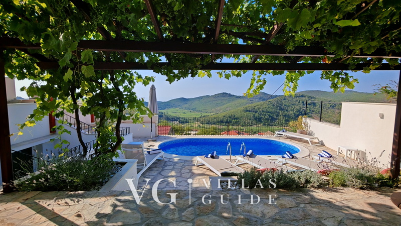 Villa SMOQUIZZA Bazen