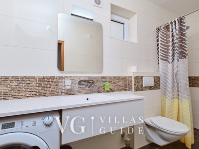 Villa Mediera Terrace&Sea View Apartment 2 Bathroom