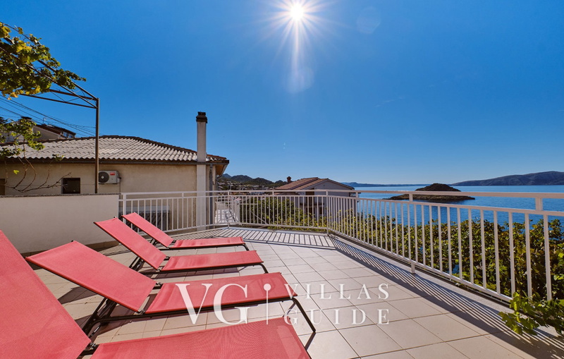 Villa Mediera Terrace&Sea View Apartment 2 Dvorište i vanjski dio objekta