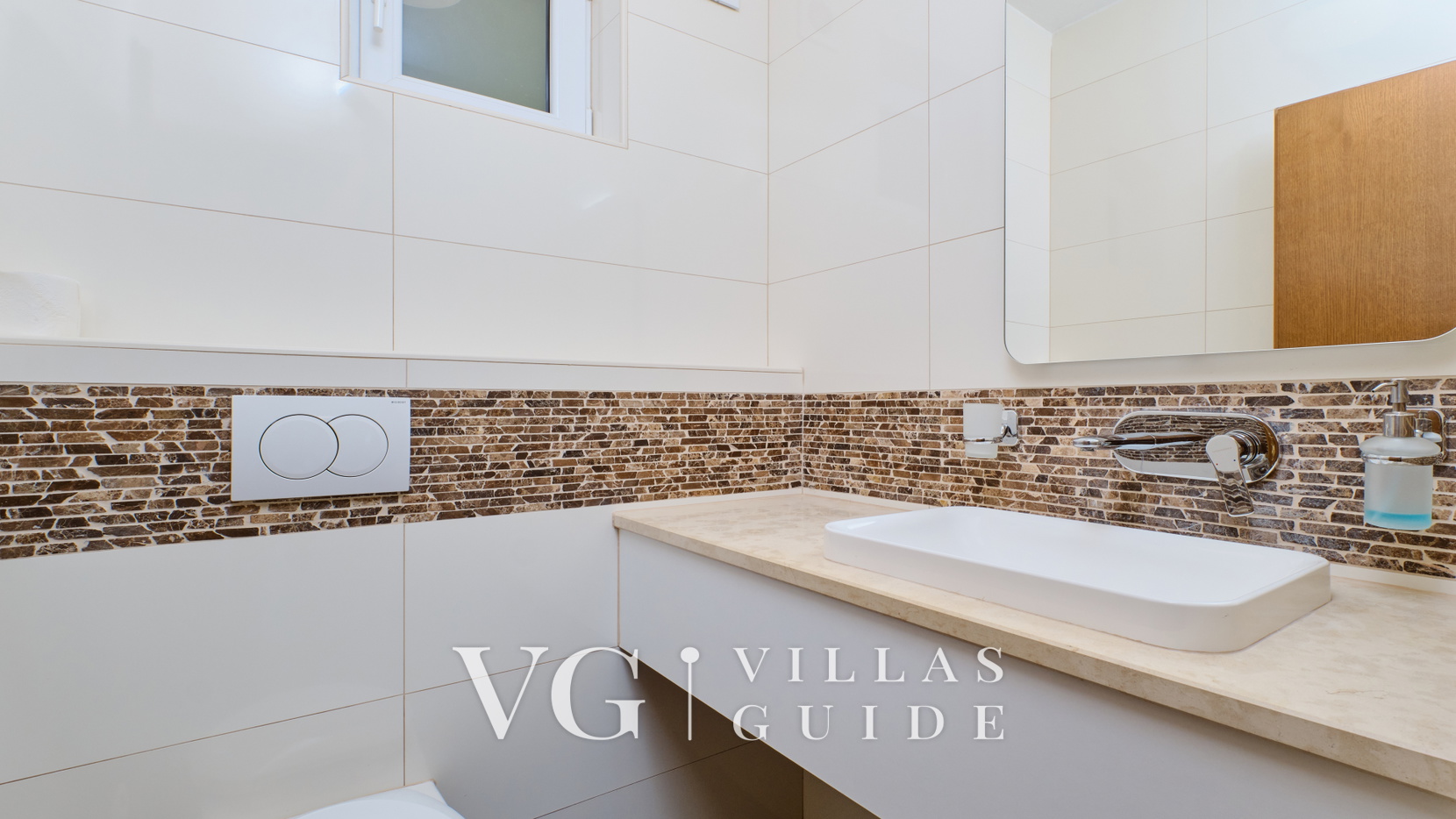 Villa Mediera Terrace&Sea View Apartment 2 Guest toilet