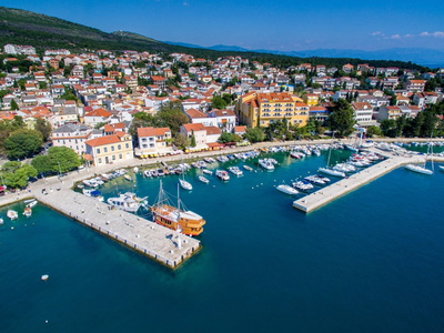 Ferienhaus Nina with Whirpool Microposizione