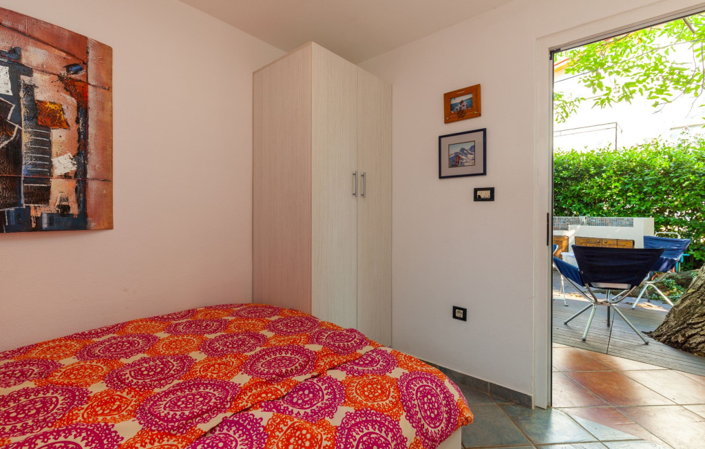 Ferienhaus Nina with Whirpool Schlafzimmer