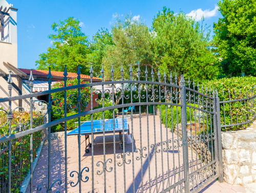 Ferienhaus Nina with Whirpool