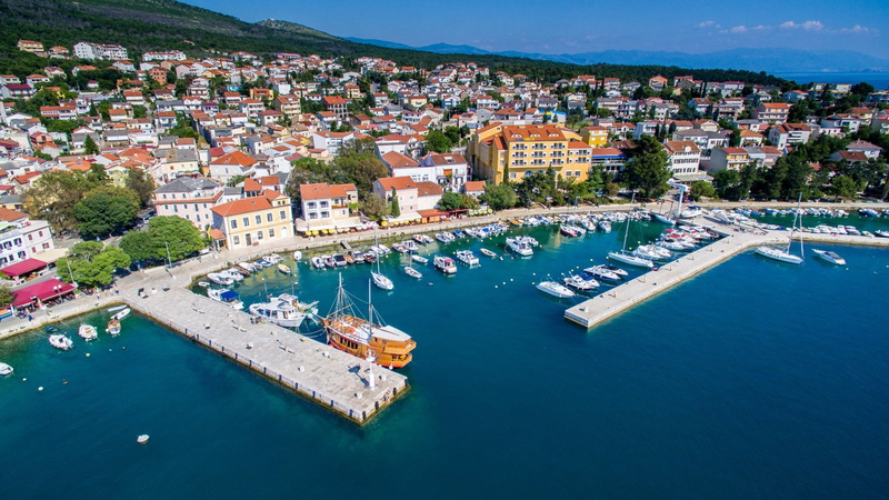 Ferienhaus Nina with Whirpool