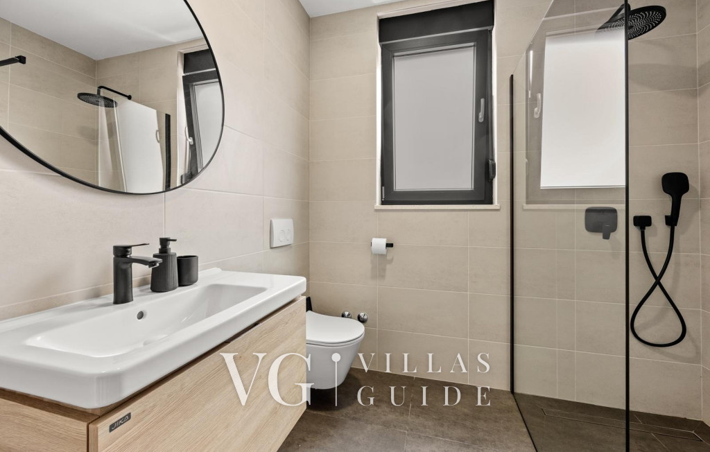 Villa Minka Bathroom