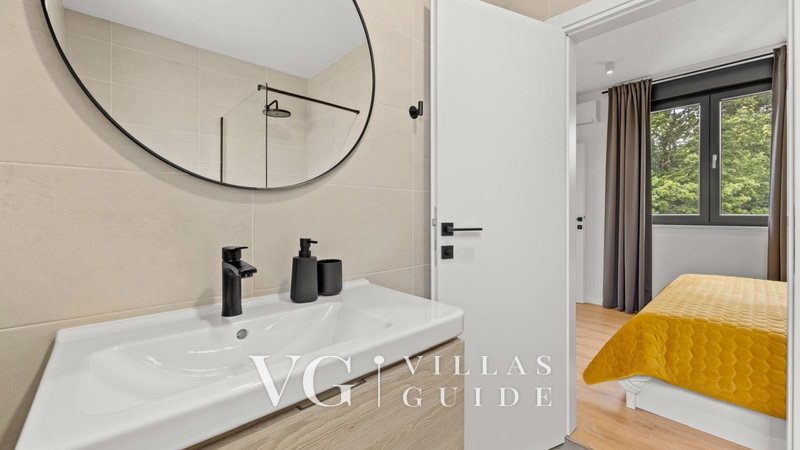 Villa Minka Bathroom