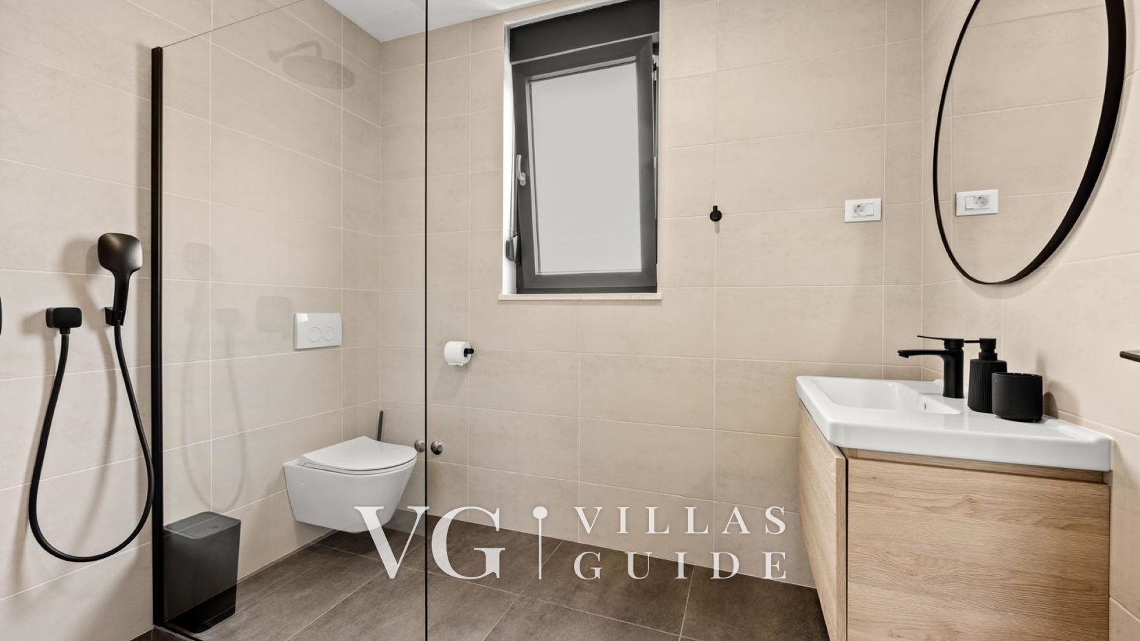 Villa Minka Bathroom