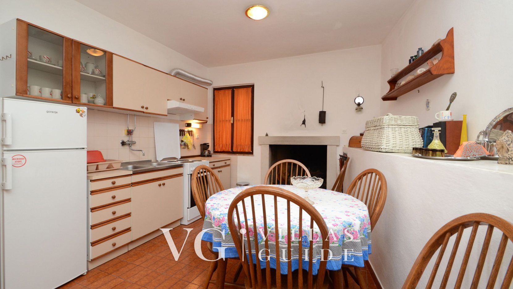 Waterfront house Kata Küche