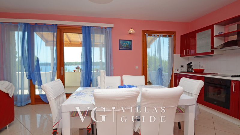 Waterfront house Kata