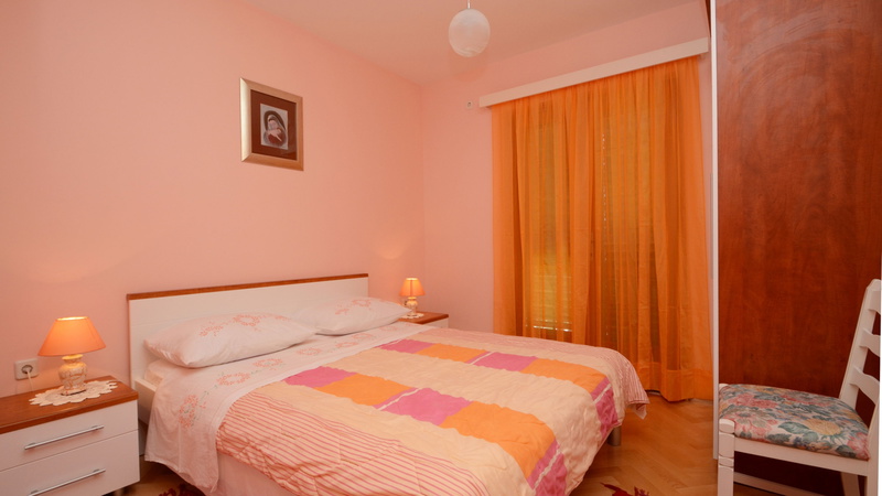 Waterfront house Kata