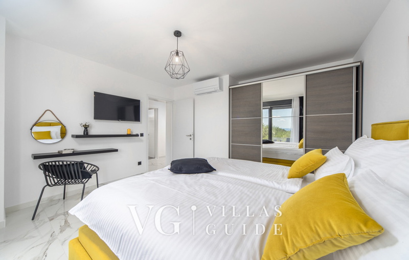 Villa Karla with pool&sea view&pet friendly Schlafzimmer