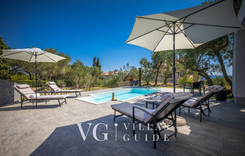 Villa Karla with pool&sea view&pet friendly Pool