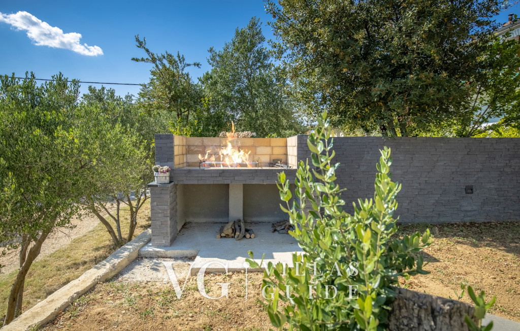 Villa Karla with pool&sea view&pet friendly Zusatzinhalte