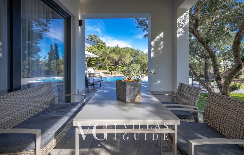 Villa Karla with pool&sea view&pet friendly Garten und Außenbereich