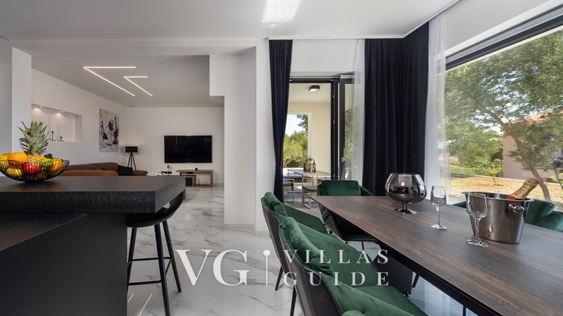 Villa Karla with pool&sea view&pet friendly Dnevni boravak